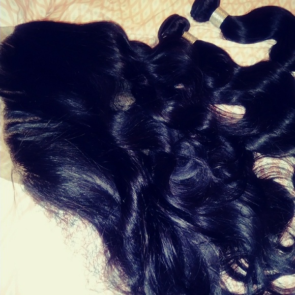 Wig - Picture 3 of 3